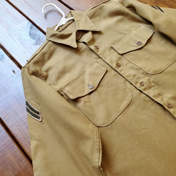 Vintage 50's Korean War men's M/L tan khaki wool long sleeve military shirt - Picture 4 of 10